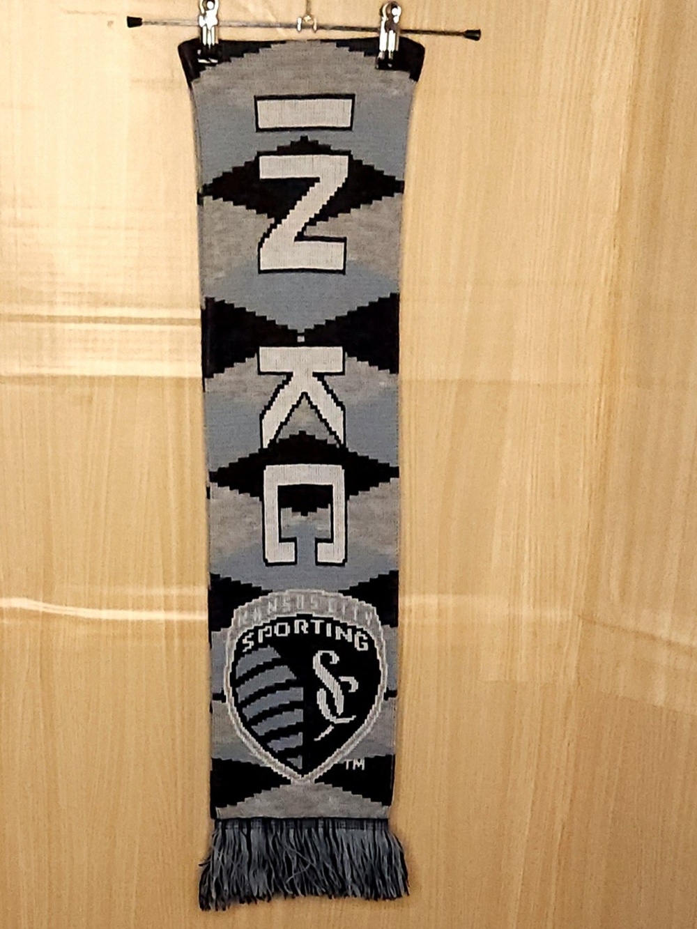 MLS new Sporting KC fringe soccer scarf.